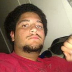 Christian Flores 32