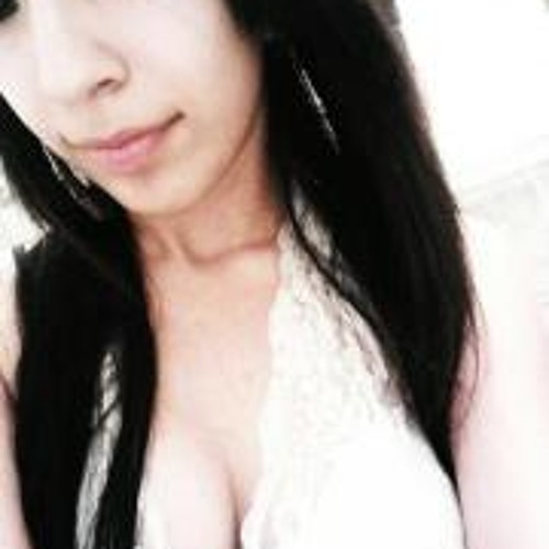Yasmin Valenzuela’s avatar