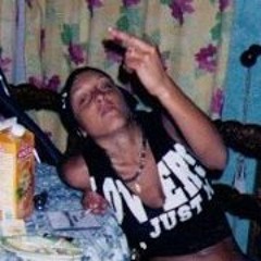 Carol'Yn La Magnifik