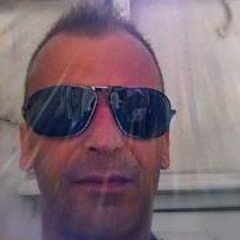Piotr W Filipek