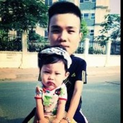 Không LáMới LàNụ