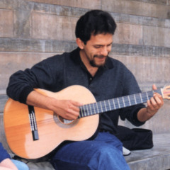 Enrique Ortiz