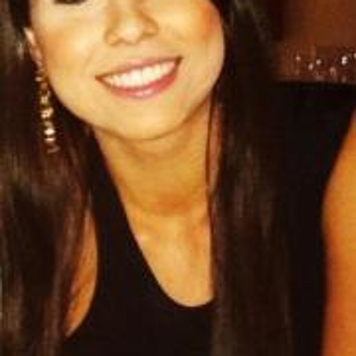 Stream Camila Ribeiro 22 music | Listen to songs, albums, playlists for