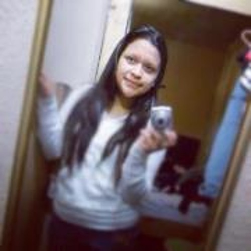 Stream Karhen Quiroz music Listen to songs, albums, playlists for