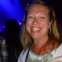 moonbeam4-1@hotmail.co.uk