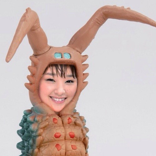 Stream Tomo Yanagi music Listen to songs, albums, playlists for free