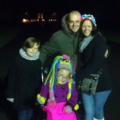 Linda Gould Tobe Hutton