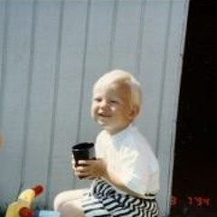 Simon Sønderbæk Bro