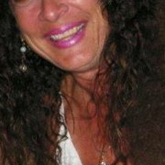 Lorraine Lorenzana LoLo