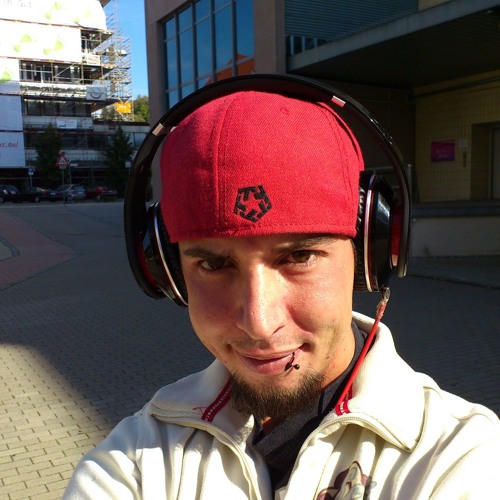 Toubi McWeird @ Klangkino Gebesee 16.07.2011