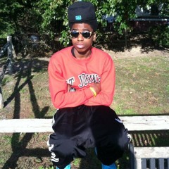 Kidsnoopayy -{Mic In My Vest 2012} =}