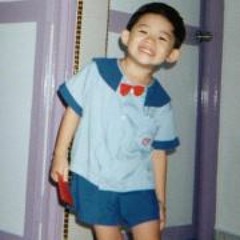 AmosHuam Laughlikethunder