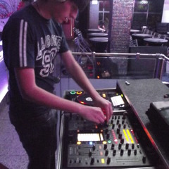 DjGgo Timbaland REMIX You Gonna Want Me vs. The Way I Are