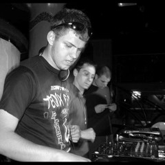 -Painkiller(TeCnX Dj'z)-