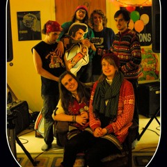 ZE HAUS OF ZE RISING SUN