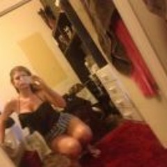 Holley Vee