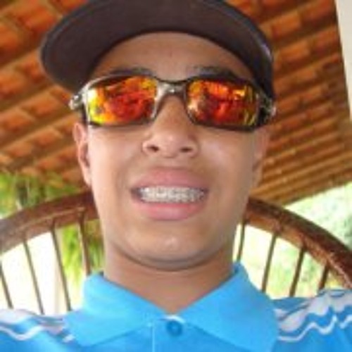 Lucas Souza 6’s avatar