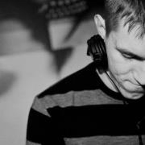 Niloo - Ola Ola (DJ Sergus & D.Neez Radio Edit)