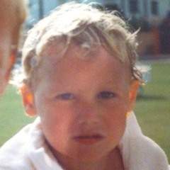 Tony_Halliday