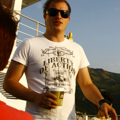 Damjan Tratnik