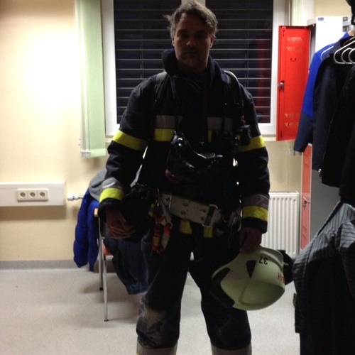 Johnyboy - Моя комната пуста (2011)