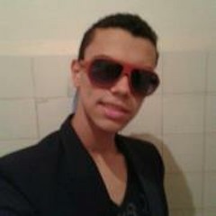 Douglas A Silva
