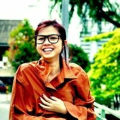 Yoketeng Sam Deschanel