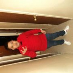 Esmelkyn Jimenez Villa