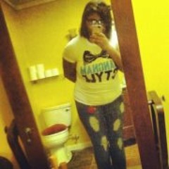 (ﾉ◕ヮ◕)ﾉ*:・ﾟ✧mikayla