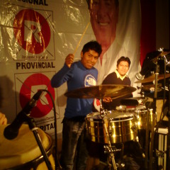 Mix tony rosado (te heche al olvido, Lloro, Te me caiste mujer ) - Hnos castillo en vivo