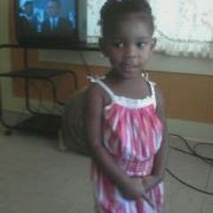 Valencia Lovin Mari Davis