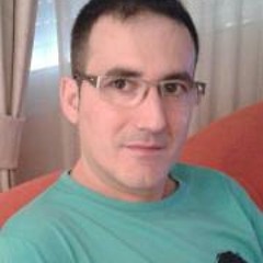 Carlos Pelàez León