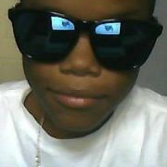 Alex YoungeMoney Colvin
