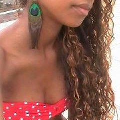 Ti Mamzeille Tessa Carter