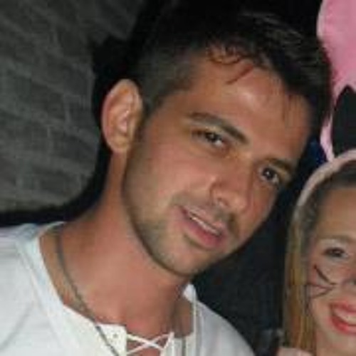 Gabriel Flores 37’s avatar