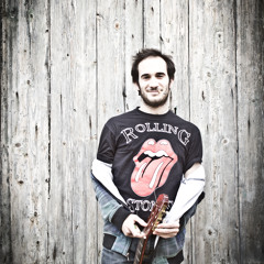 Cantautore in pelle umana