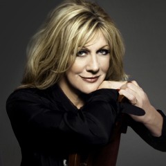 Renee Geyer