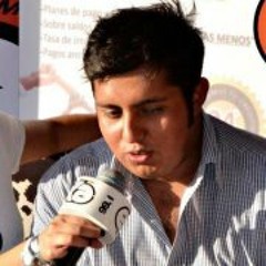 Charly Rosales Uribe