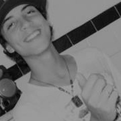 Raul Francisco ~d|-_-|b~