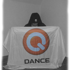 Evil Activities ft. E-Life @ Qlimax 2012 Official Liveset