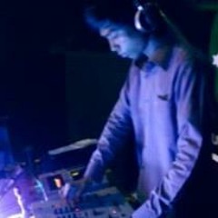 DJ VDoom Celcius Ent jamb