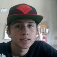 Alexander Araujo 1