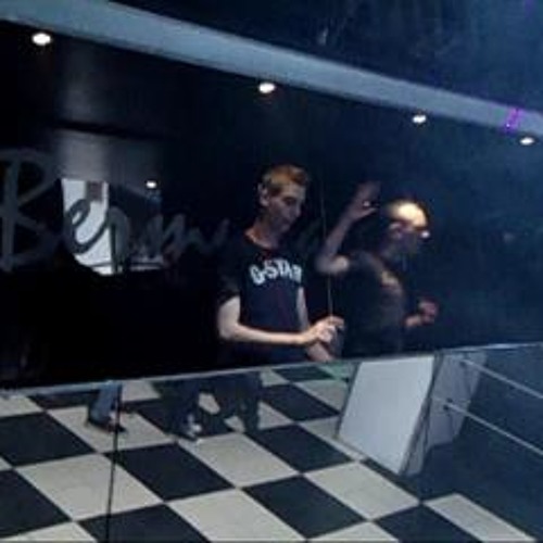 Minus Is More Contest Mix - MindLinerz