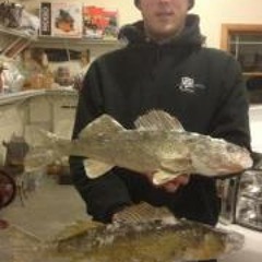 Kakalak Larry Hoova Novak