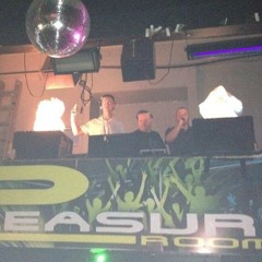 DJ Lee Charles / MC Lee C