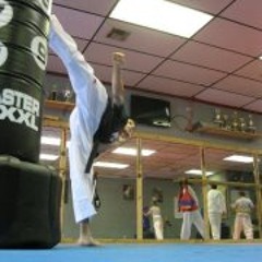 Lukas Redpanda Jones