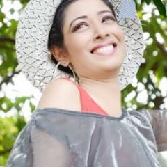 Kilimanjaro Yöga Læxmìiy