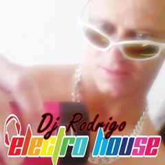 Cobra Starship You Make Me Fee- Dj Rodrigo Remix