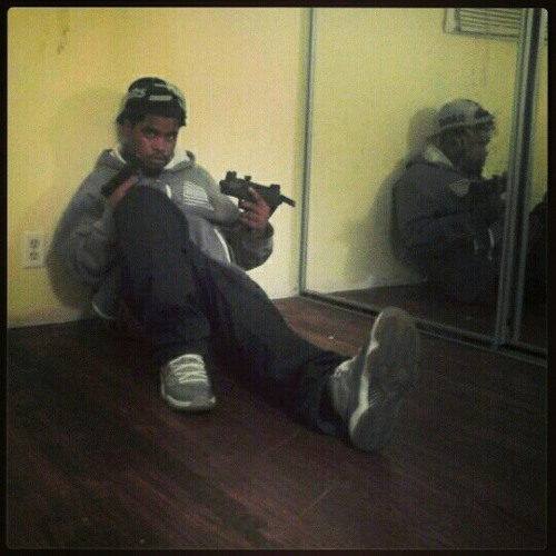 Shon Mac Ft. D Money