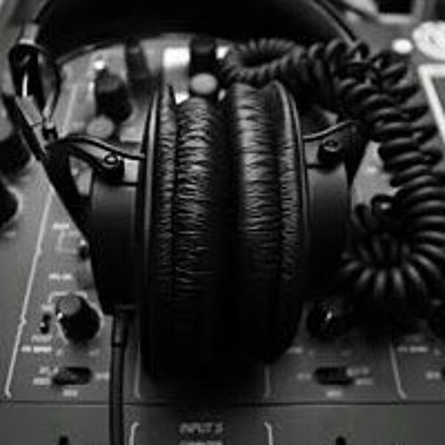 Kevin Knapp, Mat.Joe - Beneath The Moon (Original Mix) - Dovydas LT Se
